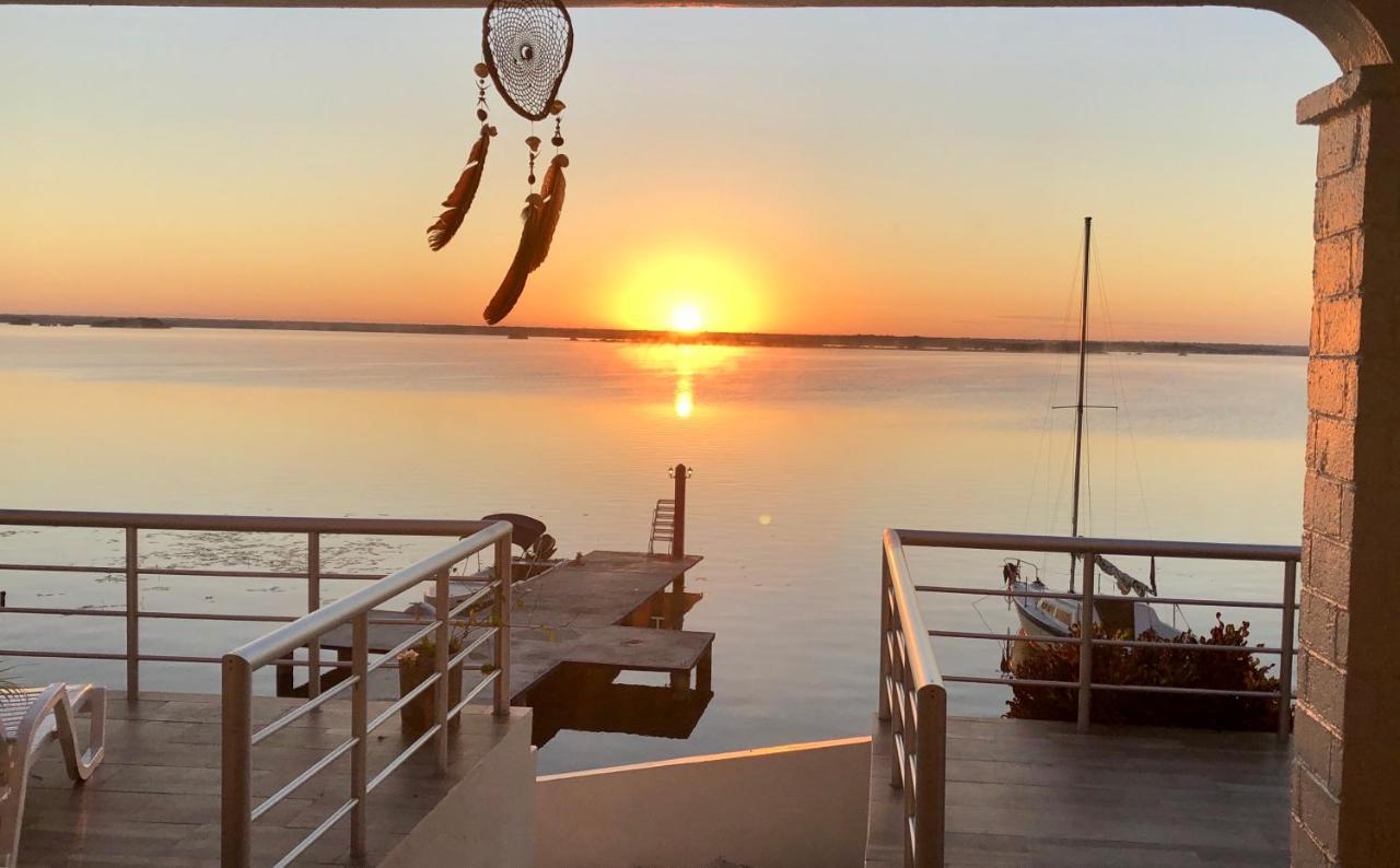 Casa Sol Y Luna Bacalar Panzió Kültér fotó