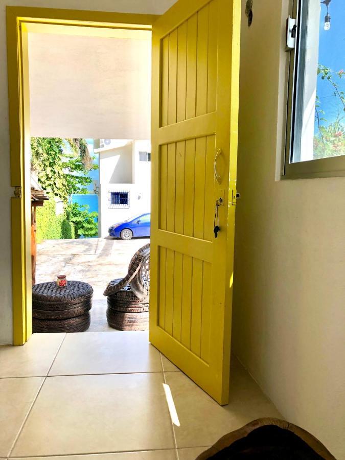 Casa Sol Y Luna Bacalar Panzió Kültér fotó