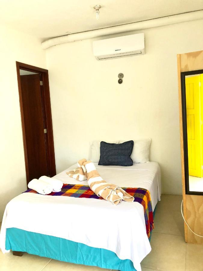 Casa Sol Y Luna Bacalar Panzió Kültér fotó