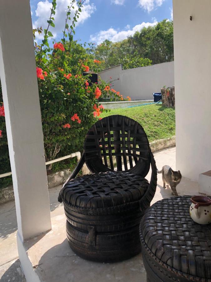Casa Sol Y Luna Bacalar Panzió Kültér fotó