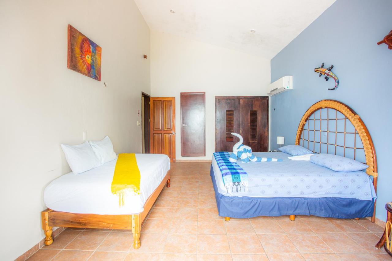 Casa Sol Y Luna Bacalar Panzió Kültér fotó